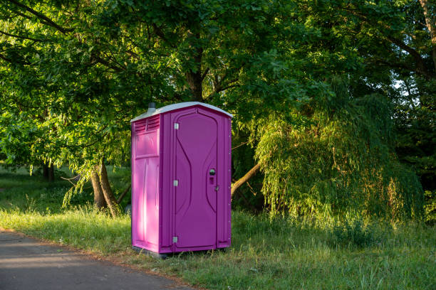 Best Construction site porta potty rental  in Bellevue, MI